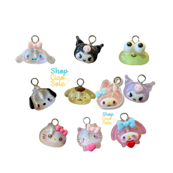Par de dijes Sanrio (10 modelos) 12mm